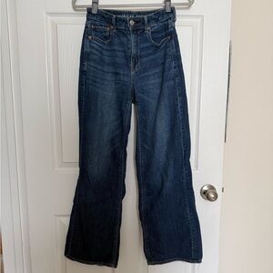 AE Super High Rise Baggy Wide-Leg Jeans